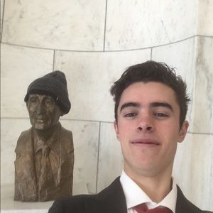 Meet your Posher, Cameron